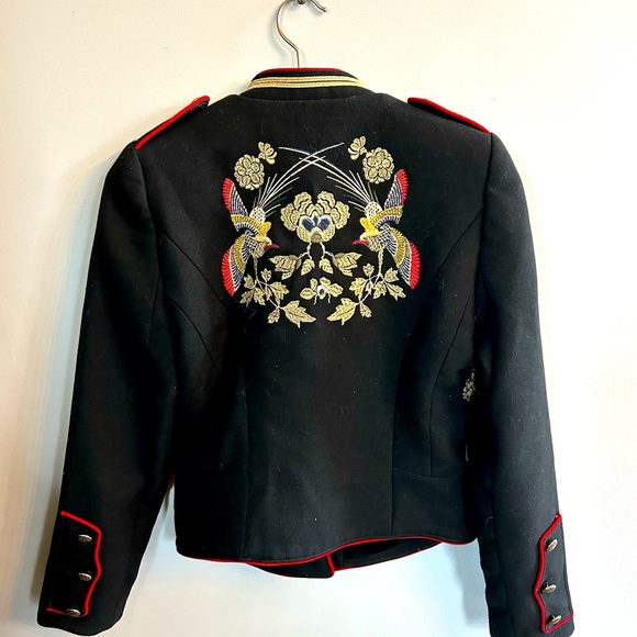 Zara military inspired blazer! ✌️ - Picture 2 of 4